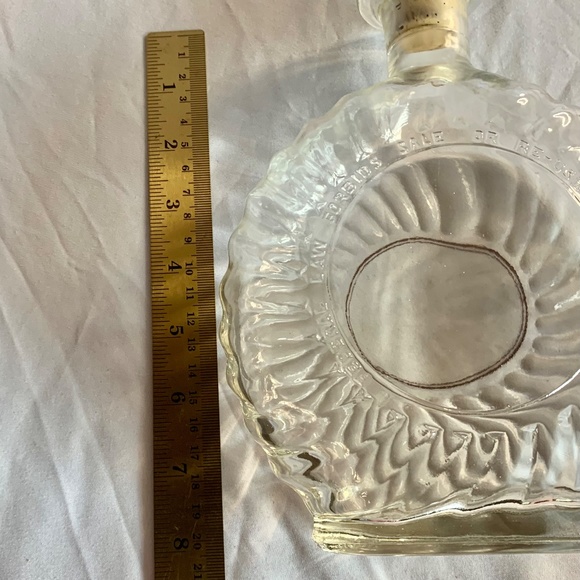 vintage bottle with cork - Picture 9 of 9